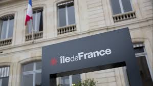 De nouveaux territoires de marque à conquérir et à défendre A l’échelle d’un territoire ou à l’international, les collectivités l’ont bien compris : leur visibilité et leur lien avec les citoyens passent de plus en plus par "des stratégies de marque" qui reposent sur l’attractivité, la confiance et des engagements vis-à-vis d’un large écosystème de communautés qu’il faut conquérir et… protéger.